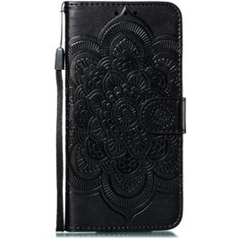 Mobigear Mandala iPhone 11 Hoesje Bookcase Portemonnee - Zwart