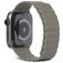 Decoded Magnetic Traction Strap Siliconen Apple Watch Bandje Magneetsluiting - 49/46/45/44 mm - Olijfgroen Decoded Magnetic Traction Strap Siliconen Apple Watch Bandje Magneetsluiting - 49/46/45/44 mm - Olijfgroen
