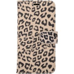 Mobigear Leopard iPhone XS Hoesje Bookcase Portemonnee - Bruin
