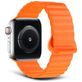 Decoded Traction Loop Siliconen Apple Watch Bandje Magneetsluiting - 49/46/45/44 mm - Apricot