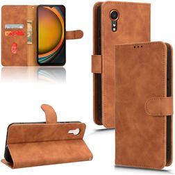 Mobigear Retro Samsung Galaxy Xcover 7 Hoesje Bookcase Portemonnee - Bruin