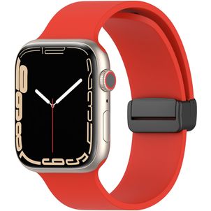 Mobigear Sport Mag Siliconen Apple Watch Bandje Magneetsluiting - 42/41/40/38 mm - Rood