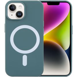 Mobigear Rubber Touch iPhone 15 Plus Siliconen MagSafe Hoesje Backcover - Groen Mobigear Rubber Touch iPhone 15 Plus Siliconen MagSafe Hoesje Backcover - Groen