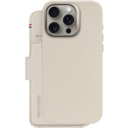 Decoded Detachable Wallet iPhone 16 Pro Max MagSafe Hoesje Echt Leer Uitneembare 2in1 Bookcase Portemonnee - Clay