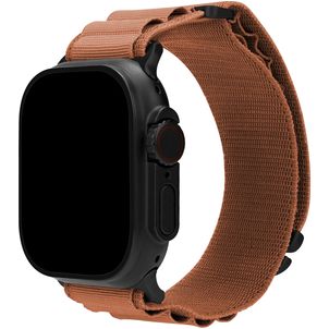 Mobilize Alpine Nylon Apple Watch Bandje Gespsluiting - 49/46/45/44 mm - Terracotta