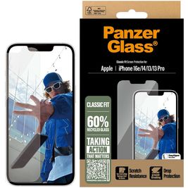 PanzerGlass Classic Fit iPhone 13 Glazen Screenprotector - Case Friendly