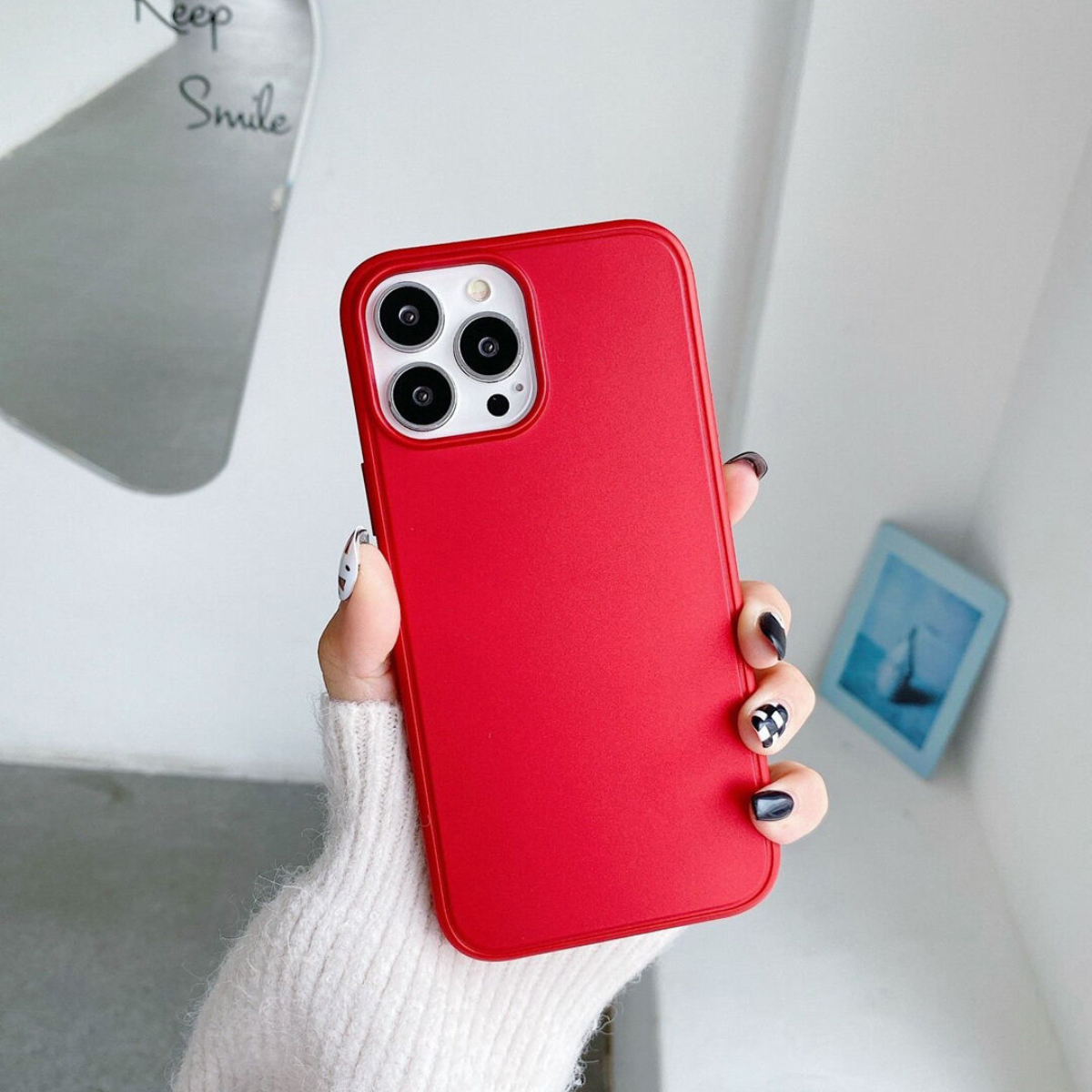 Telefoon_met_een_nieuw_telefoonhoesje_eromheen