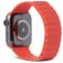 Decoded Magnetic Traction Strap Siliconen Apple Watch Bandje Magneetsluiting - 49/46/45/44 mm - Oranje Decoded Magnetic Traction Strap Siliconen Apple Watch Bandje Magneetsluiting - 49/46/45/44 mm - Oranje