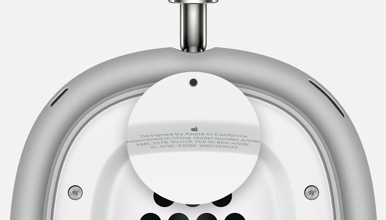 Tekst op AirPods Max oorschelp