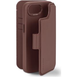 Decoded Detachable Wallet iPhone 16e MagSafe Hoesje Echt Leer Uitneembare 2in1 Bookcase Portemonnee - Chocolate Brown