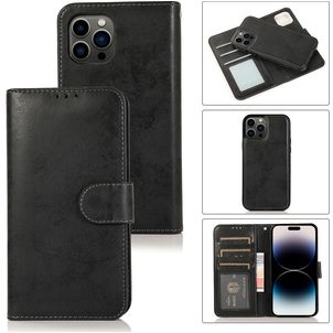 Mobigear Wallet iPhone 15 Pro Hoesje Uitneembare 2in1 Bookcase Portemonnee - Zwart