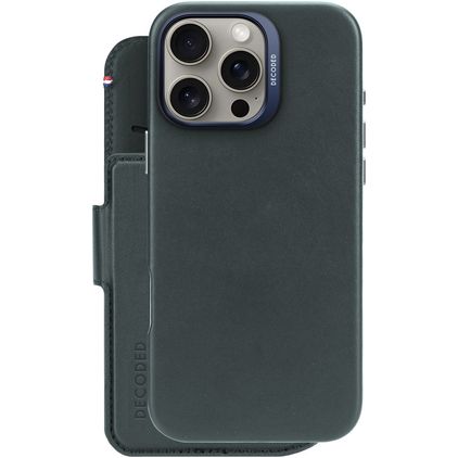 Decoded Detachable Wallet iPhone 16 Pro Max MagSafe Hoesje Echt Leer Uitneembare 2in1 Bookcase Portemonnee - Marineblauw