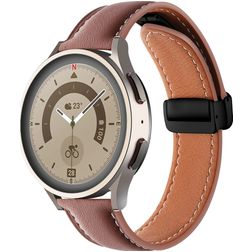 Mobigear Stitched Leren Smartwatch Bandje Magneetsluiting - 22 mm - Bruin