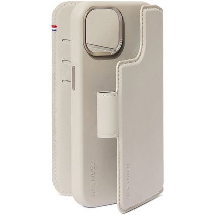 Decoded Detachable Wallet iPhone 15 MagSafe Hoesje Echt Leer Uitneembare 2in1 Bookcase Portemonnee - Clay