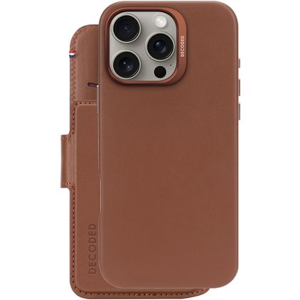 Decoded Detachable Wallet iPhone 16 Pro Max MagSafe Hoesje Echt Leer Uitneembare 2in1 Bookcase Portemonnee - Tan