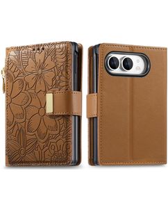 Mobigear Flowers iPhone Duo Hoesje Bookcase Portemonnee - Bruin