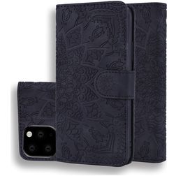 Mobigear Mandala iPhone 11 Hoesje Bookcase Portemonnee - Zwart
