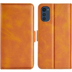 Mobigear Slim Magnet Motorola Moto E32 Hoesje Bookcase Portemonnee - Cognac