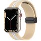 Mobigear Stripe Mag Siliconen Apple Watch Bandje Magneetsluiting - 42/41/40/38 mm - Wit / Beige