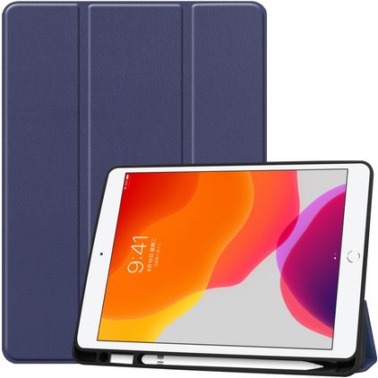 Mobigear Tri-Fold Gel iPad 8 (2020) Hoes TPU,Kunstleer Bookcase + Stylus Houder - Donkerblauw