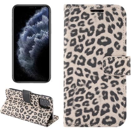Mobigear Leopard iPhone 12 Hoesje Bookcase Portemonnee - Bruin