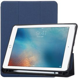 Mobigear Tri-Fold Gel iPad Pro 10.5 Inch (2017) Hoes TPU,Kunstleer Bookcase + Stylus Houder - Blauw