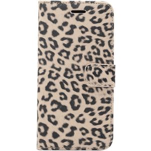 Mobigear Leopard iPhone XR Hoesje Bookcase Portemonnee - Bruin
