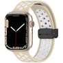 Mobigear Sport Plus Mag Siliconen Apple Watch Bandje Magneetsluiting - 49/46/45/44 mm - Wit / Beige