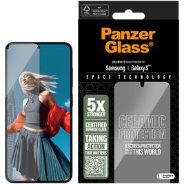 PanzerGlass Ceramic Samsung Galaxy S25 Glazen Screenprotector - Case Friendly