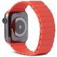 Decoded Magnetic Traction Strap Siliconen Apple Watch Bandje Magneetsluiting - 49/46/45/44 mm - Oranje
