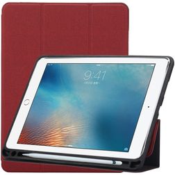 Mobigear Tri-Fold Gel iPad Pro 10.5 Inch (2017) Hoes TPU,Kunstleer Bookcase + Stylus Houder - Bordeaux Rood