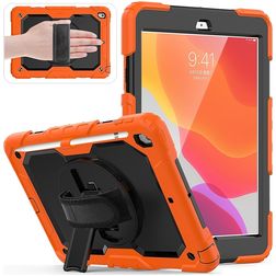 Mobigear SureGrip Xtreme iPad 9 (2021) Hoes Hard Kunststof,Siliconen Backcover + Stylus Houder + Schouderband + Standaard - Zwart / Oranje