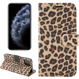 Mobigear Leopard iPhone 13 Mini Hoesje Bookcase Portemonnee - Geel
